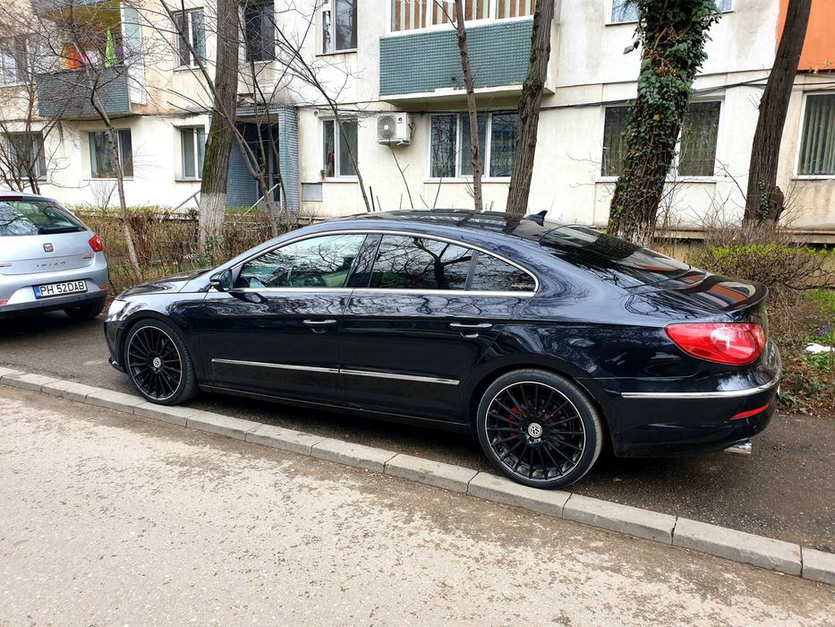 Volkswagen Passat CC 2.0 TDI 5 locuri 4Motion 2011