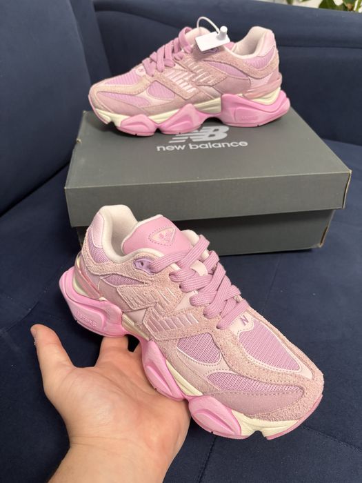 New Balance 9060 Pink Overdye marimea 38