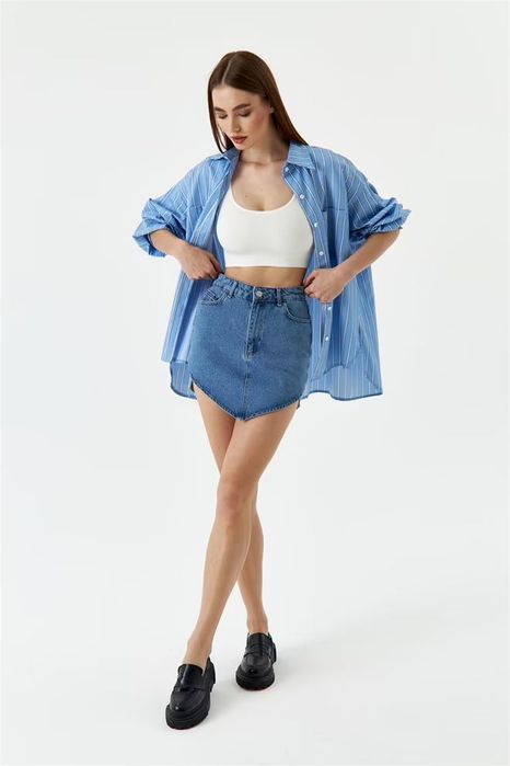 Асиметрична дънкова пола