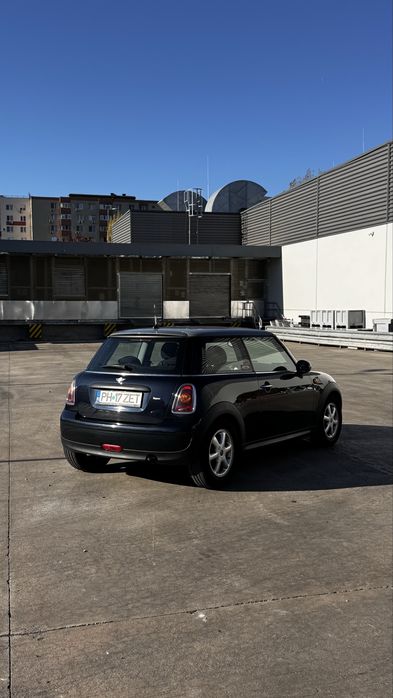 Mini Cooper One R56