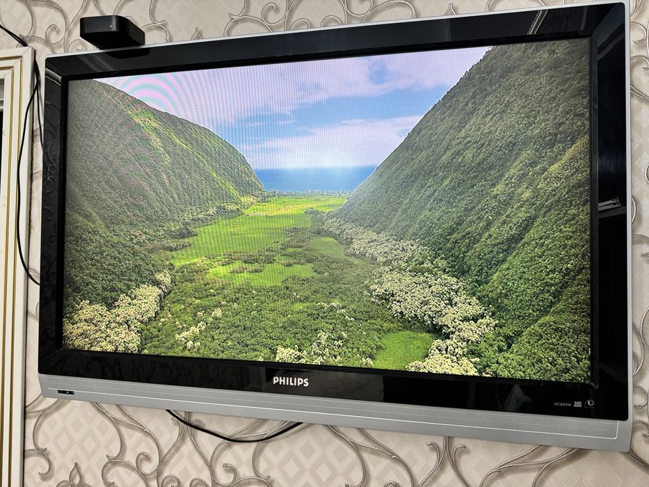 Продается телевизор Philips!