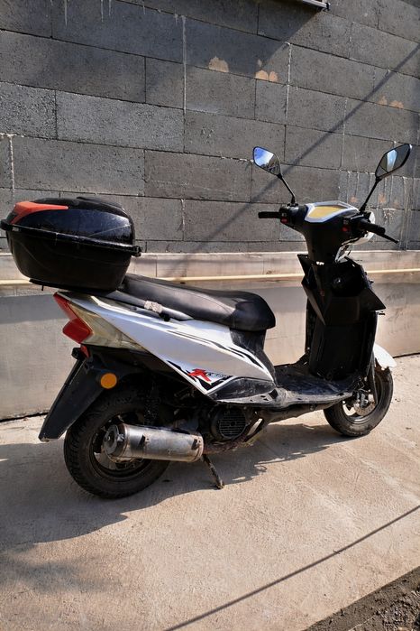 Продам мопед м8 150 куб