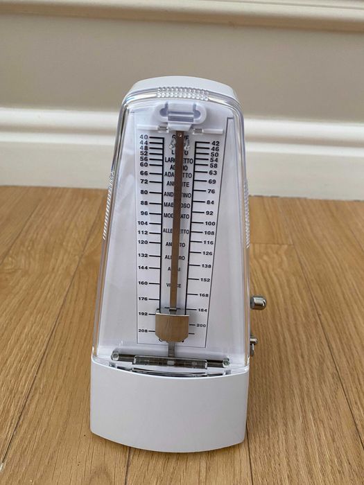 Метроном механический со звонком