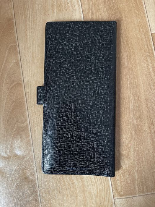 Клатч-портмоне. 2000тг.