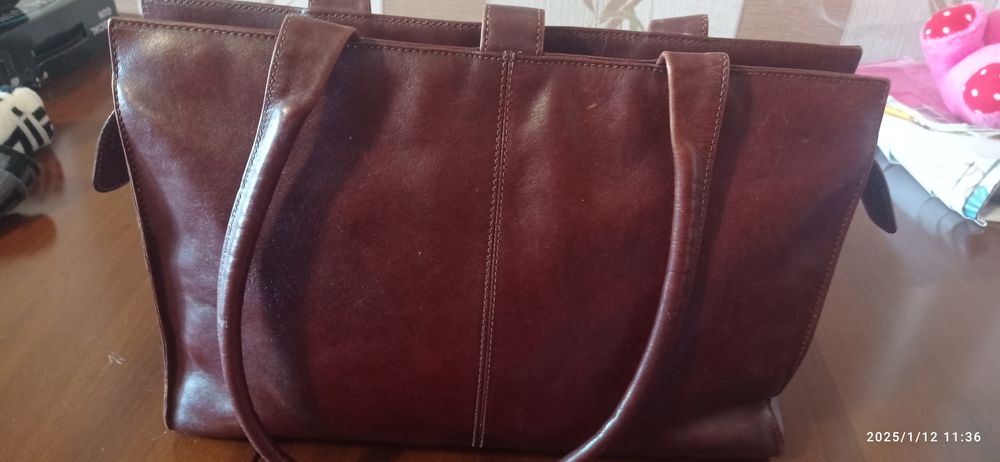 Кожаная  женская сумка