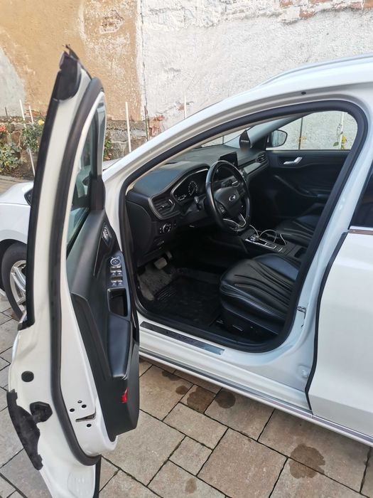 Ford Focus MK4 Vignale 2.0 EcoBlue 150CP 2020 | ACC | HUD | Piele