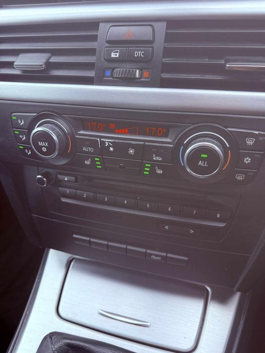 Бмв е93 на части 
М пакет 
19ки джанти 
CiC голяма навигация 
Огледала