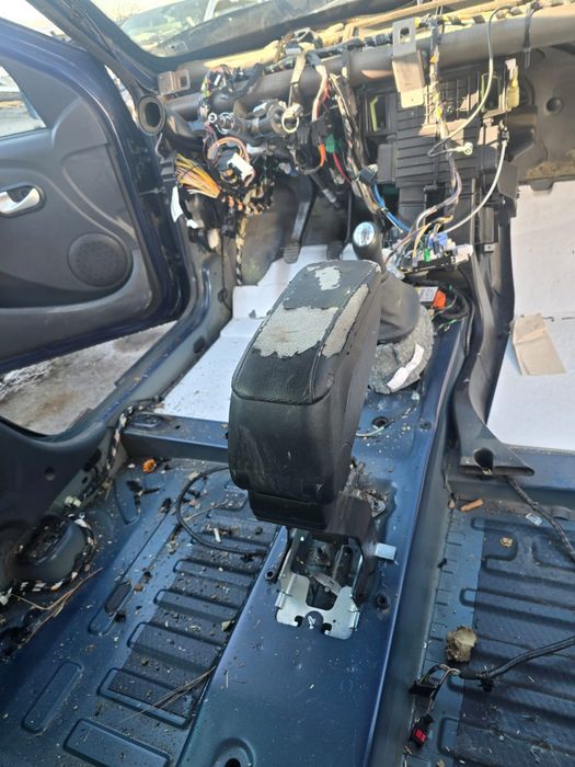 Cotiera Dacia Duster 2011 2017 oem cu prindere oem