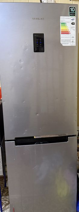 холодиьник  Samsung