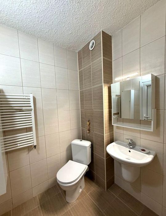 Дава се под наем Двустаен апартамент в София, Дружба 2 - 56 кв.м за 547.23 € - Снимка #6