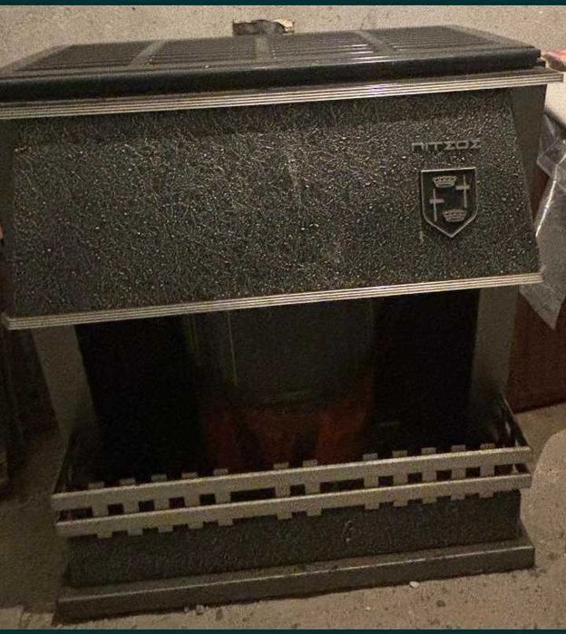 Продавам печка тип камина за декорация