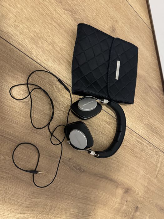 Casti Bowers & Wilkins P7