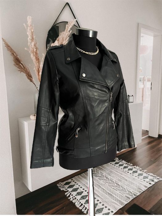 Geaca jacheta piele neagra imblanita complet