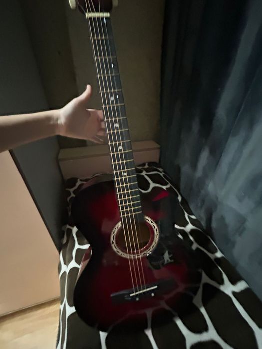 Гитара акустическая Ronnie Wood