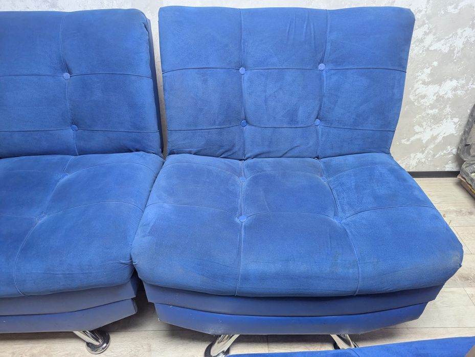 Мягкий уголок , диван , два кресла