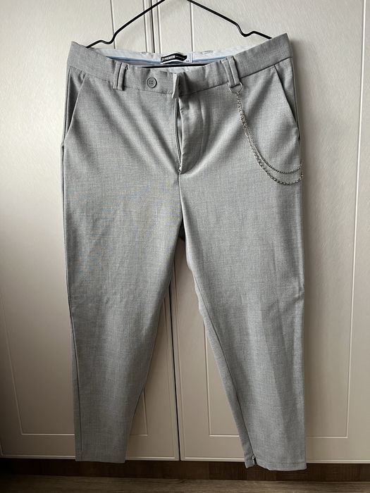Pantaloni casual