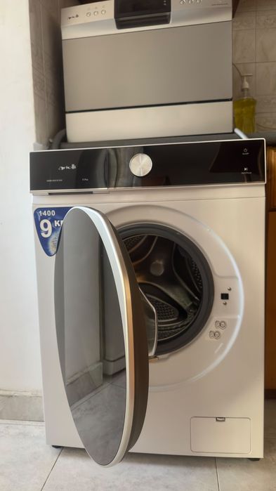 Дава се под наем Двустаен апартамент в Стара Загора, Център - 65 кв.м за 242.25 € - Снимка #2