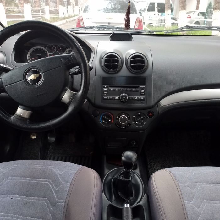 Nexia R3 avto mashinasi sotiladi