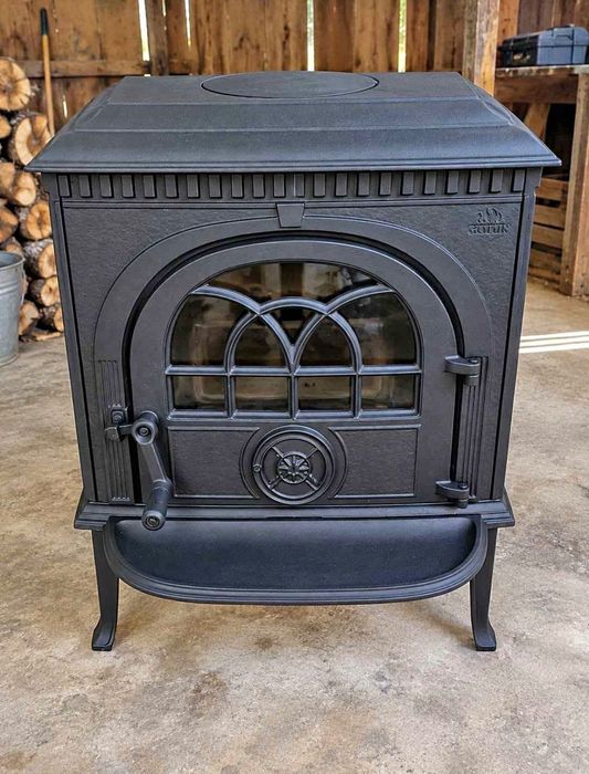 Sobă pe lemne Jotul