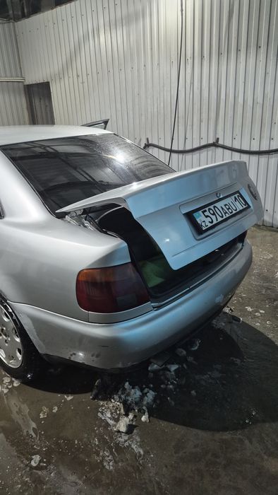 Продам ауди в хорошем состоянии.