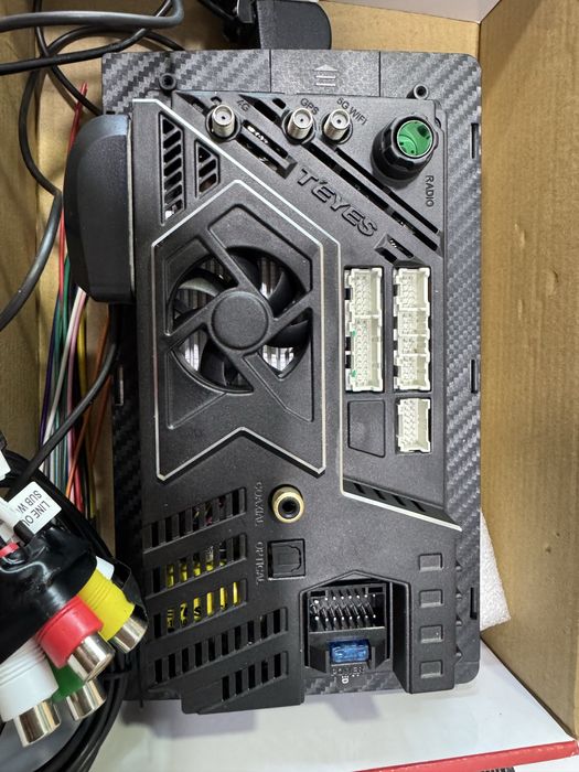 Teyes cc3 9dyumli, 4+64gb 5g, wifi, + simkartali