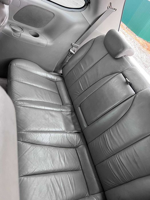 Kia Carnival SOTILADI