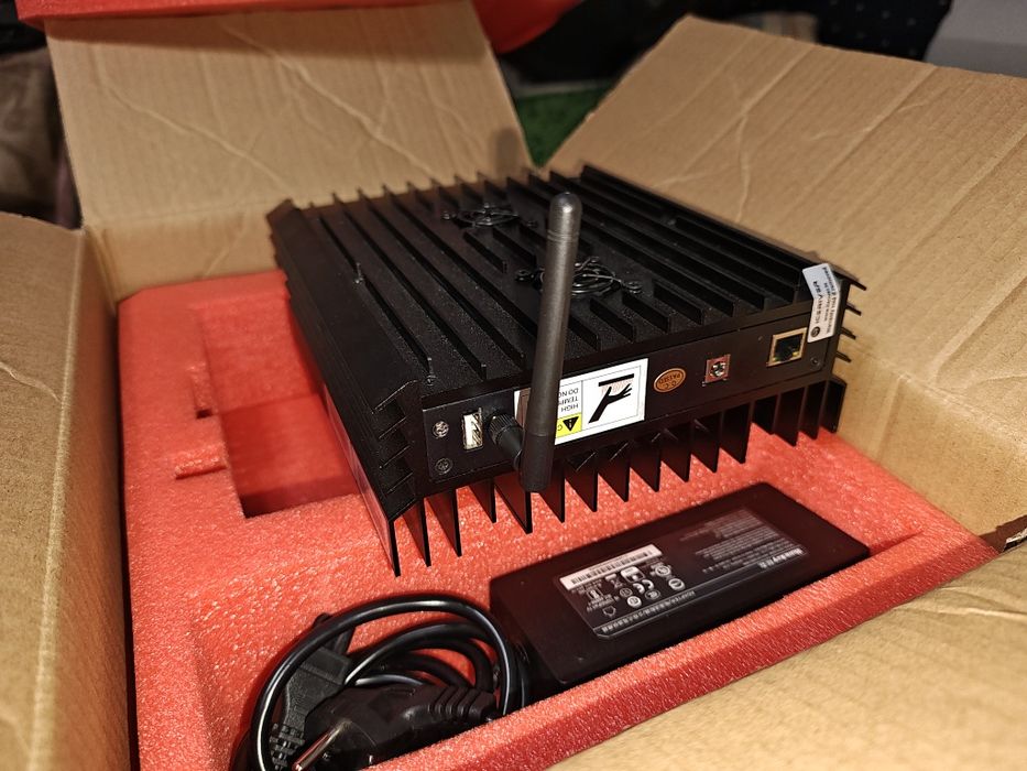 майнер (копачка) Iceriver Aleo AE0 miner for Aleo mining