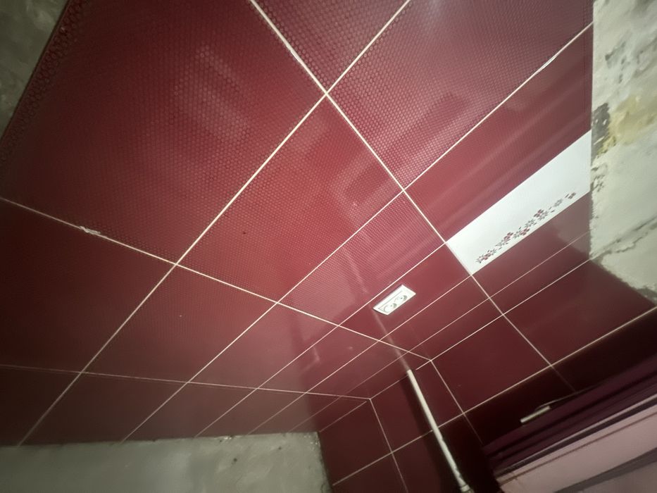 Отдам даром кафель!!!