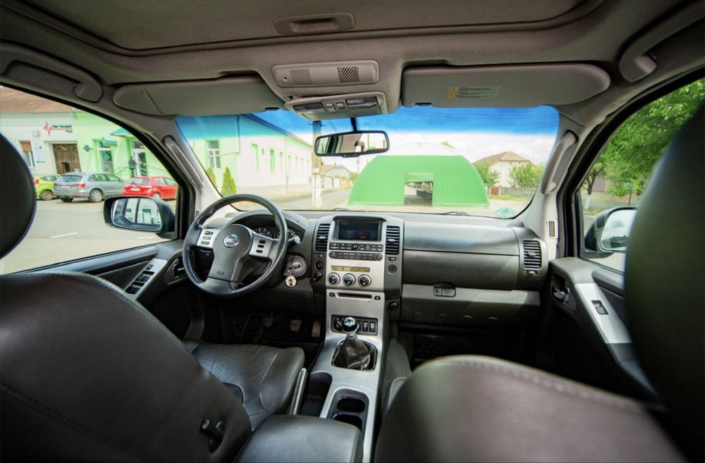 Nissan Navara 2.5 Diesel