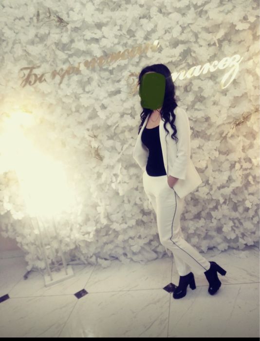 Продам платья, двойки одевала пару раз на той