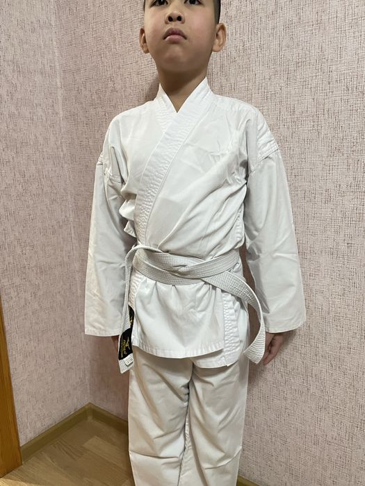 Продам кимоно в отличном состоянии