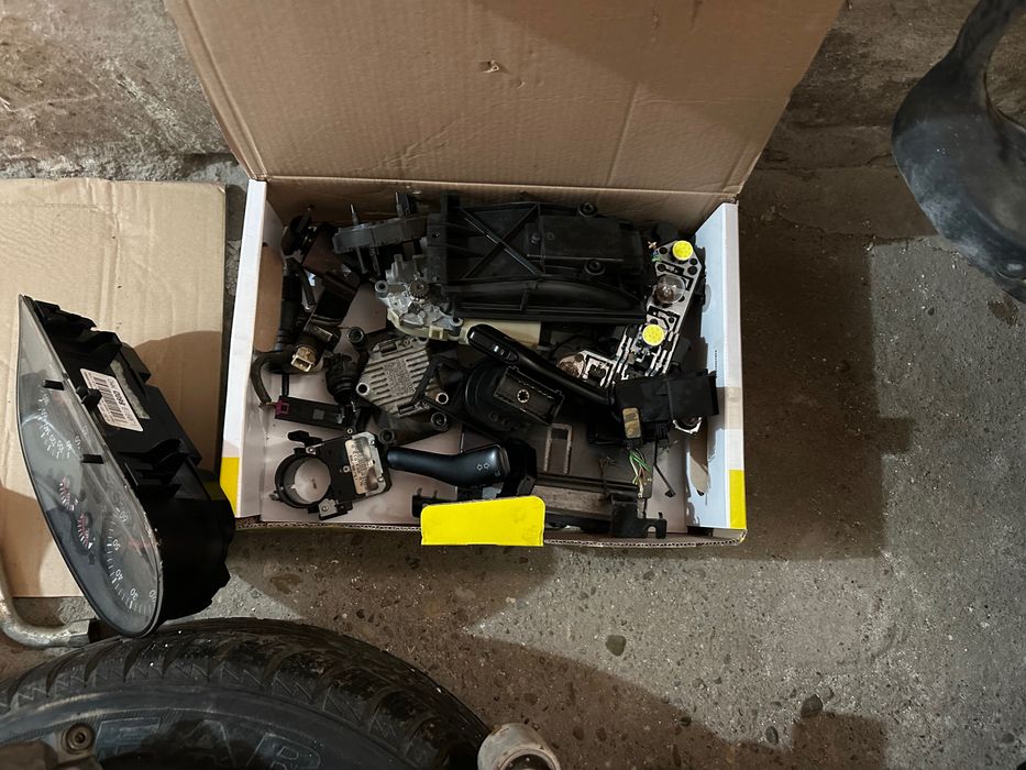 Части за VW Golf IV 1.8 125 к.с