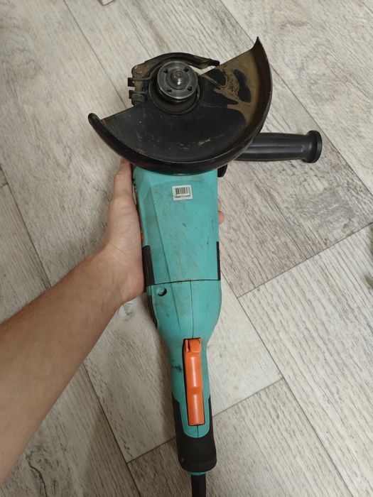 Болгарку УШМ продам.