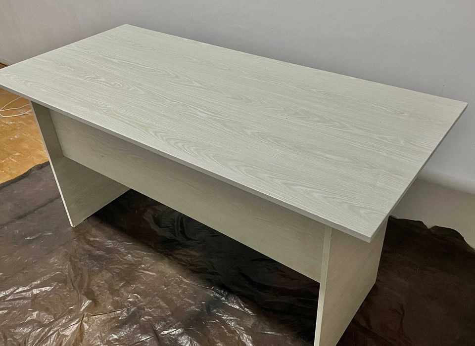 Parta va kampyuter stoli