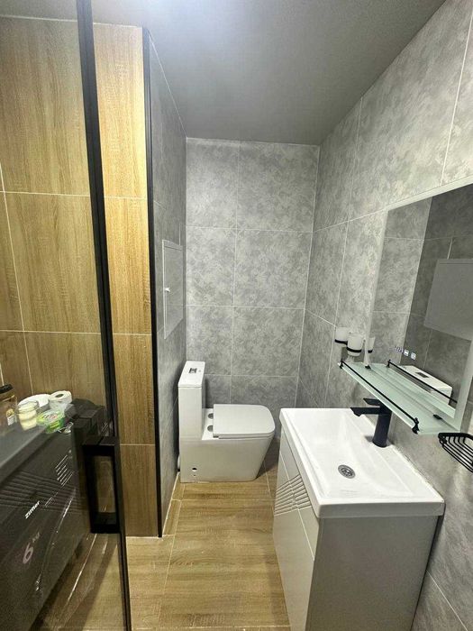 Продается квартира в Яшнабадском районе Асалабод 1-ком в 2-х ком 1-эт