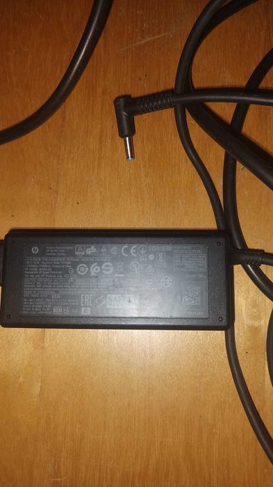 incarcator laptop HP 65w mufa albastra cu pin miljoc