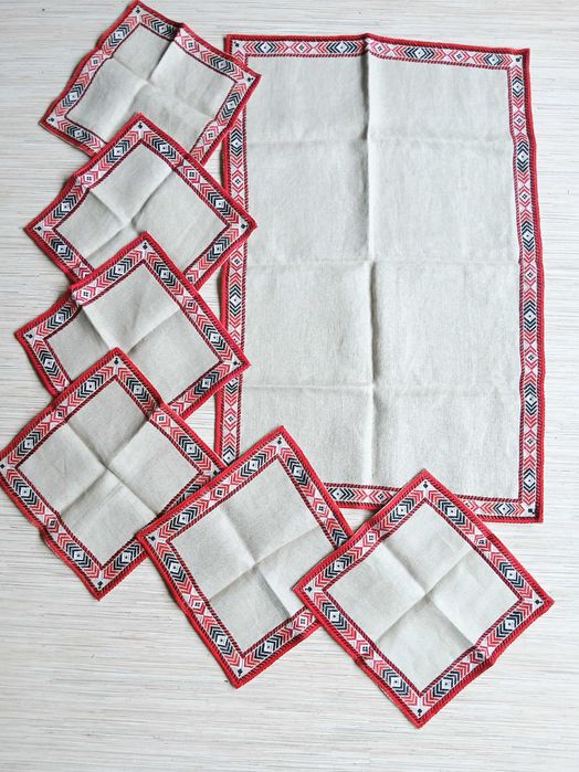 Бродирани карета