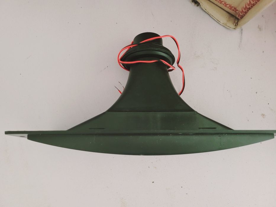 Продавам високоговорител