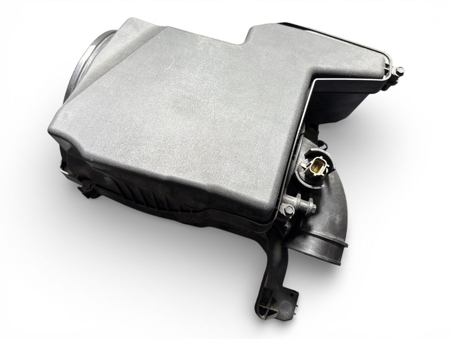 Carcasa filtru aer Ford Focus MK3 2015 cod AV619600BG