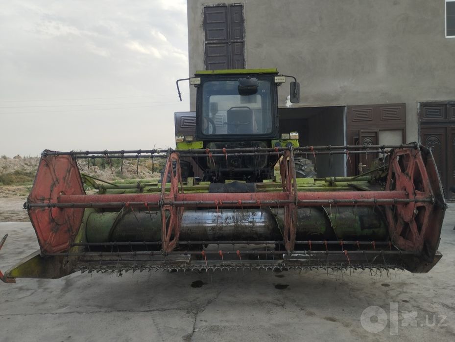 T40 traktorga taxlangan jatka.MTZ matori qoʻyilgan.Naxadi ishlabturibd