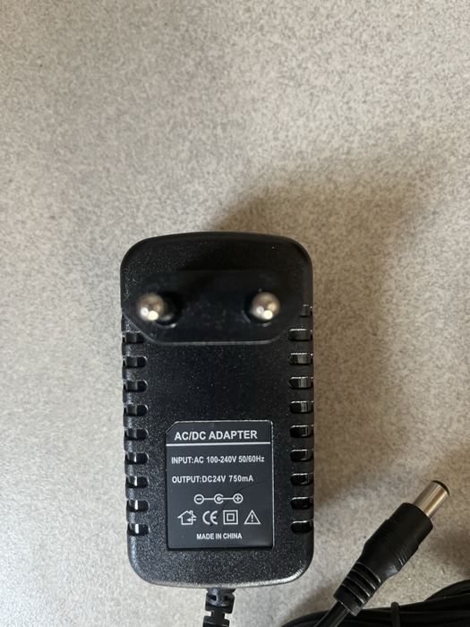 Адаптер 24v ново