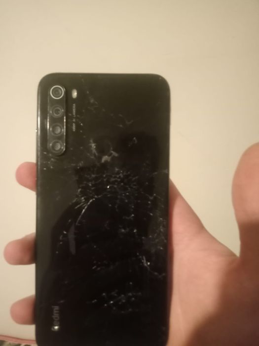 Продаю Redmi not 8