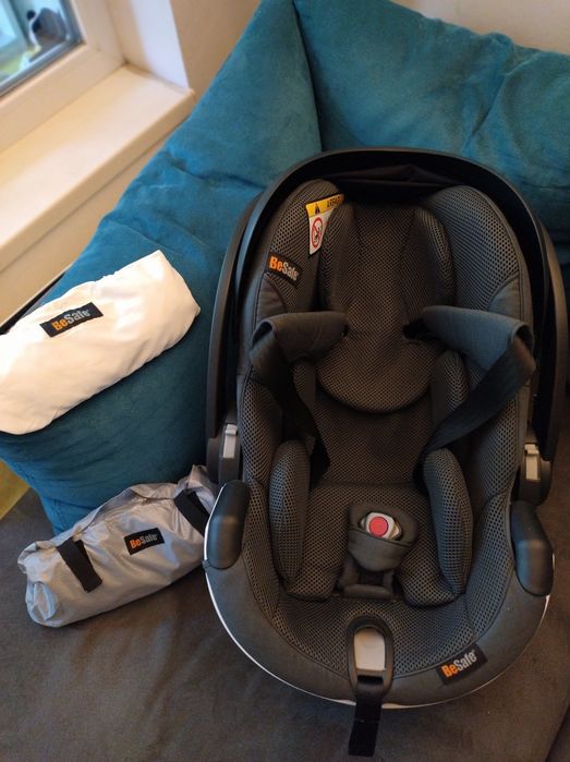 iZi  Go Modular X2 i-Size столче, дъждобран, комарник и адаптери