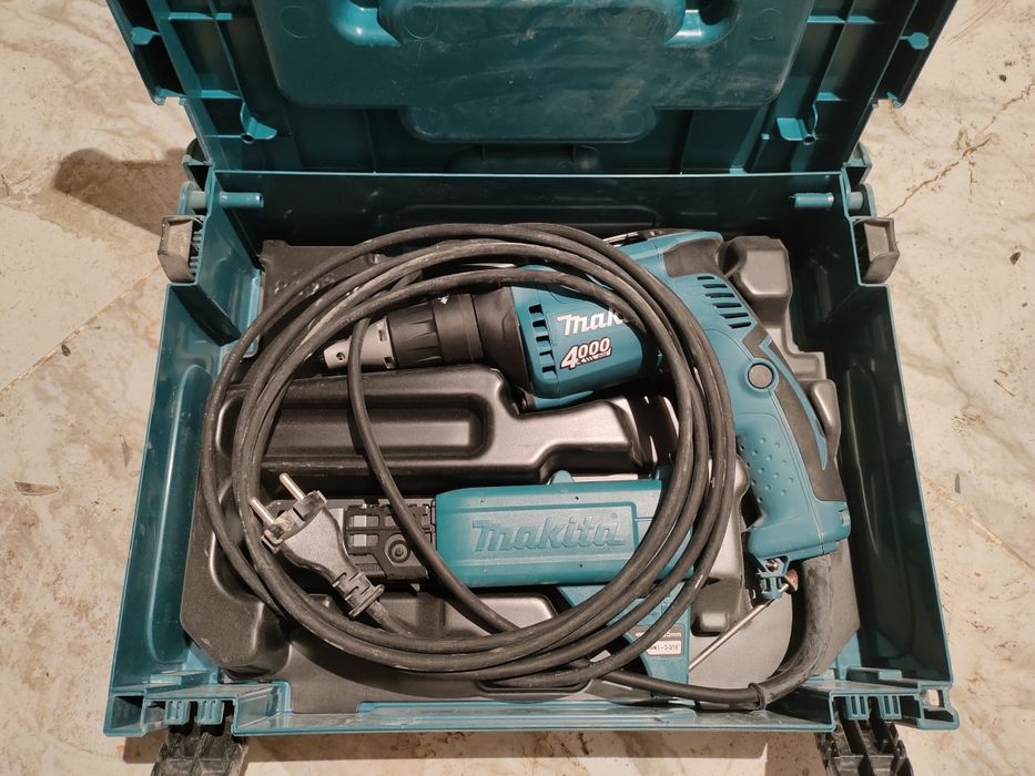 Макита шруповерт