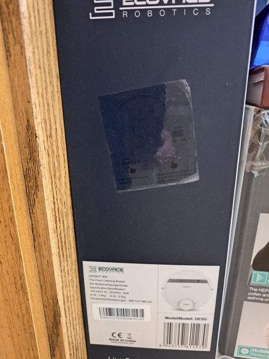 Прахосмукачка робот Ecovacs Deebot 900