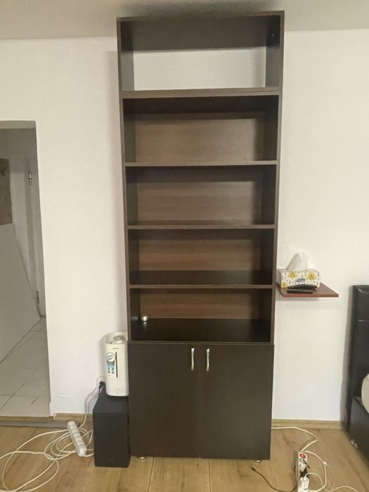 Vand dulap bibleoteca