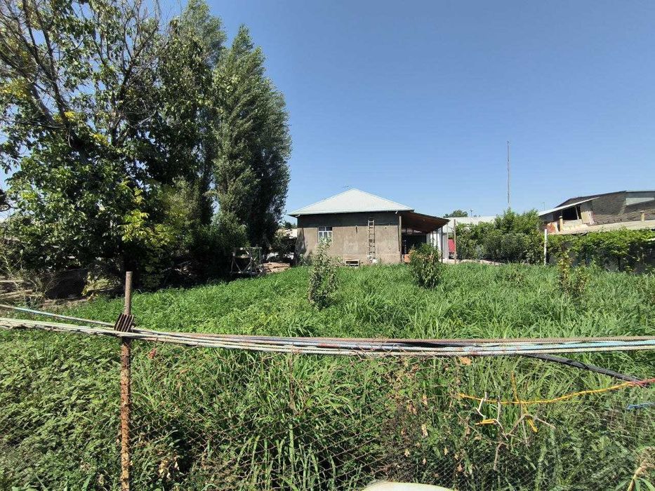 Продается участок в Кибрай Hovli sotiladi 4.75 sotix Qibray, Qiziltu