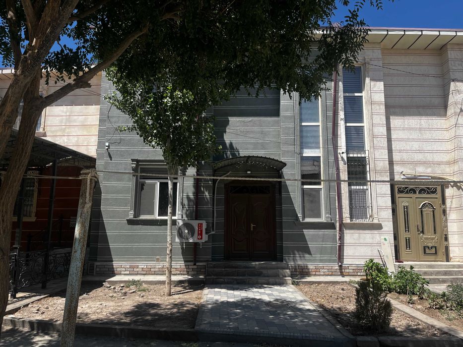 Водникда 200 кв метр, 2 каватли уй сотилади