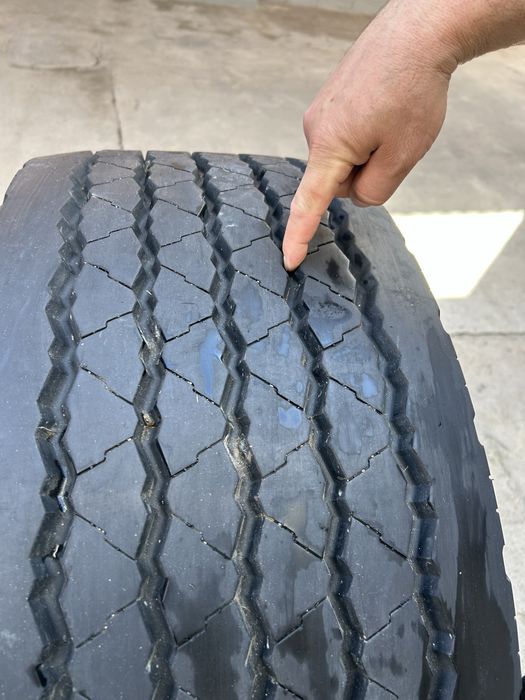 Продается шины  385/55