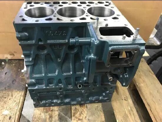 Blocul cilindrilor Bloc motor Kubota D902